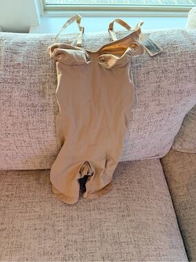 SKIMS Sculpting Bodysuit in Clay